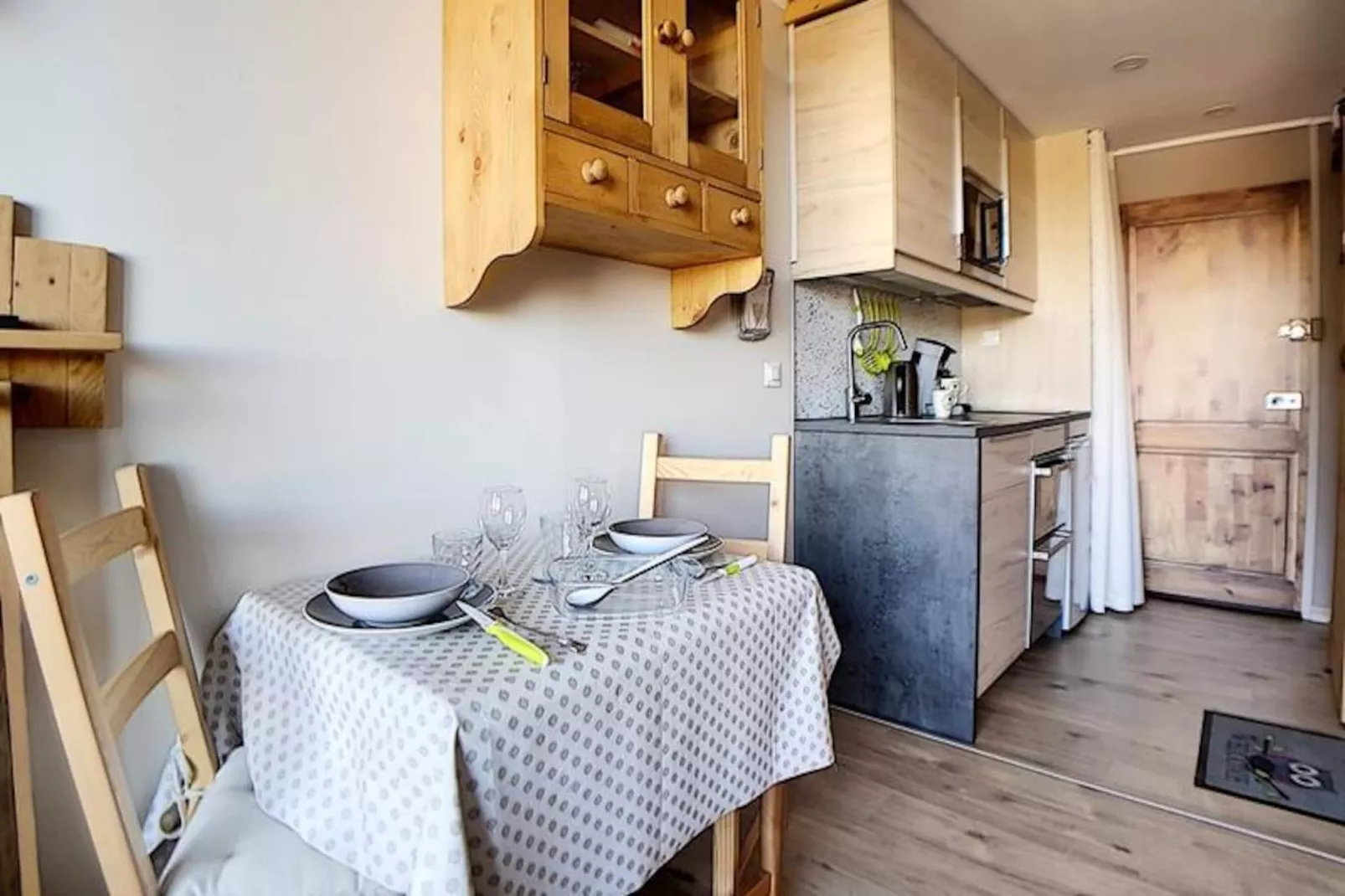 Résidence Chaviere-Niet-getagd