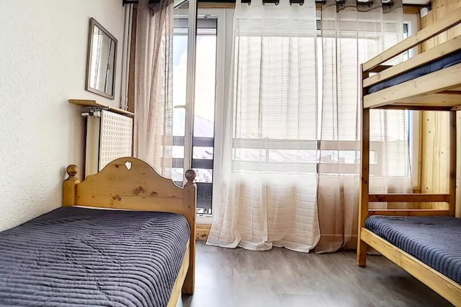 Résidence Peclet-Niet-getagd