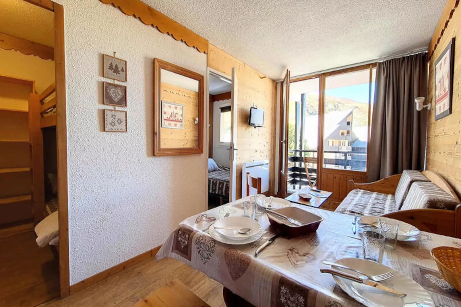 Résidence Villaret-Niet-getagd