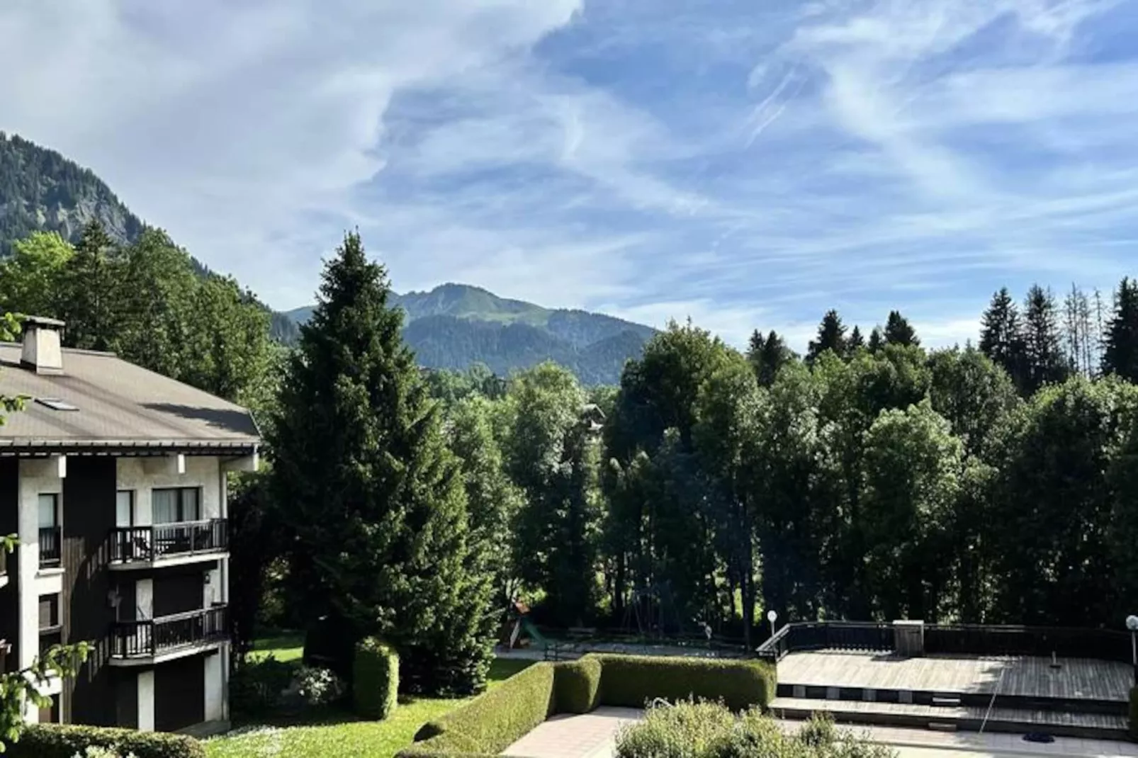 Résidence Riante Colline Du Bas - Armoise-Niet-getagd