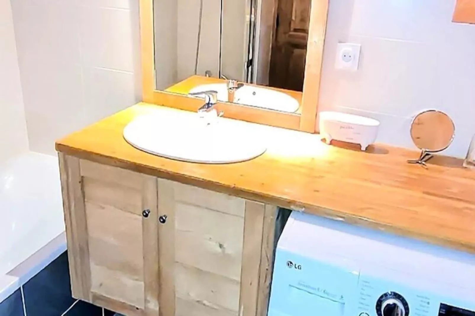 Résidence Chalune-Niet-getagd