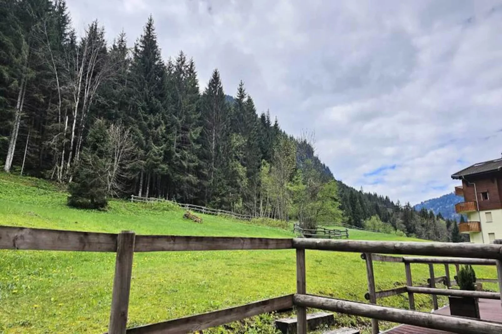 Résidence Les Violettes-Niet-getagd