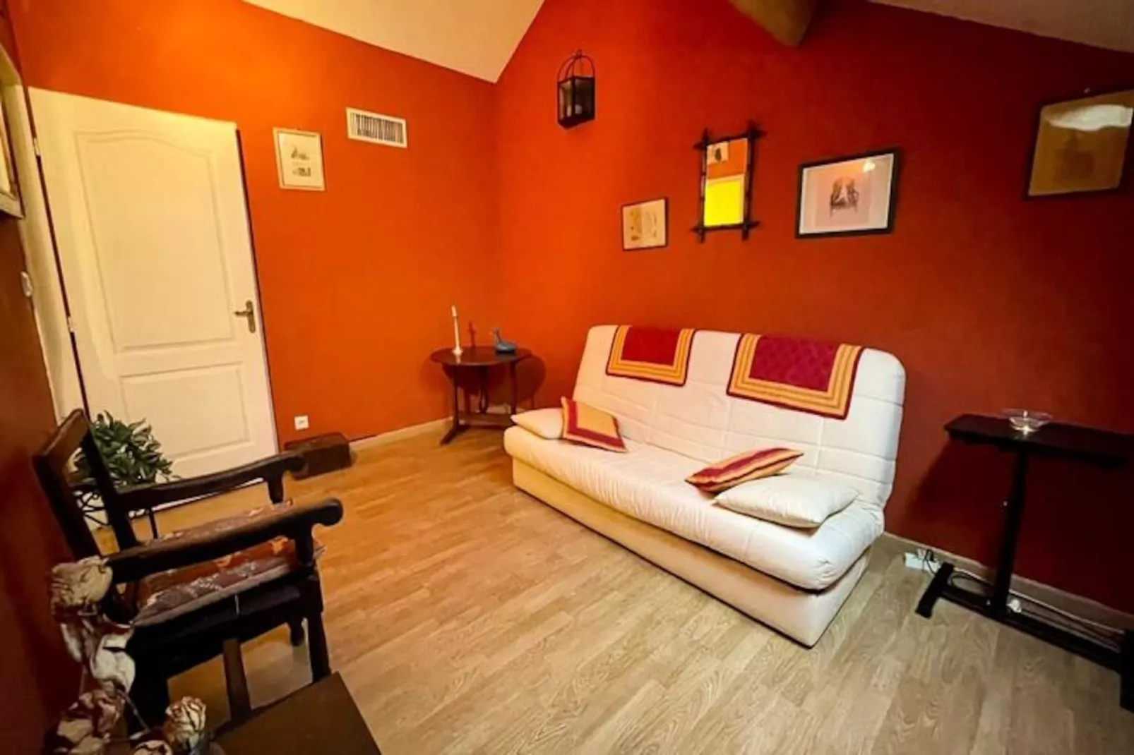 " Le Cocon Hy&eacute;rois" 100m2 - Wifi & Garage-Niet-getagd