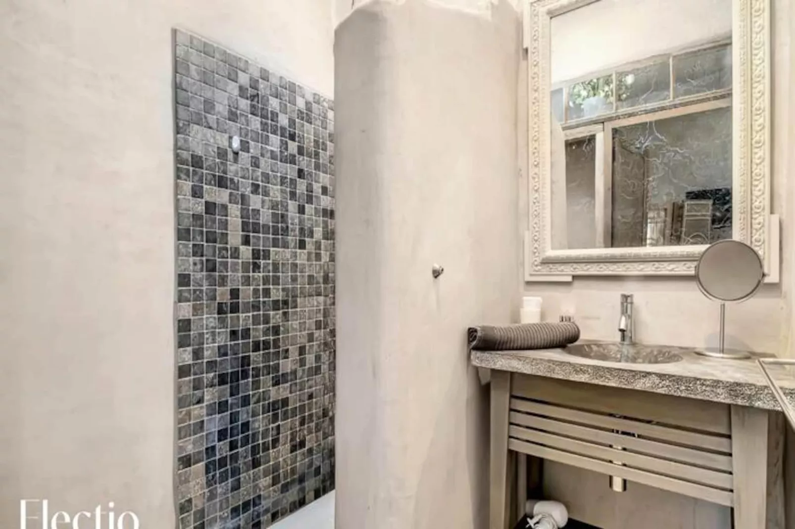 Loggia 11 Platane | R&eacute;sidence Les Petitons-Niet-getagd