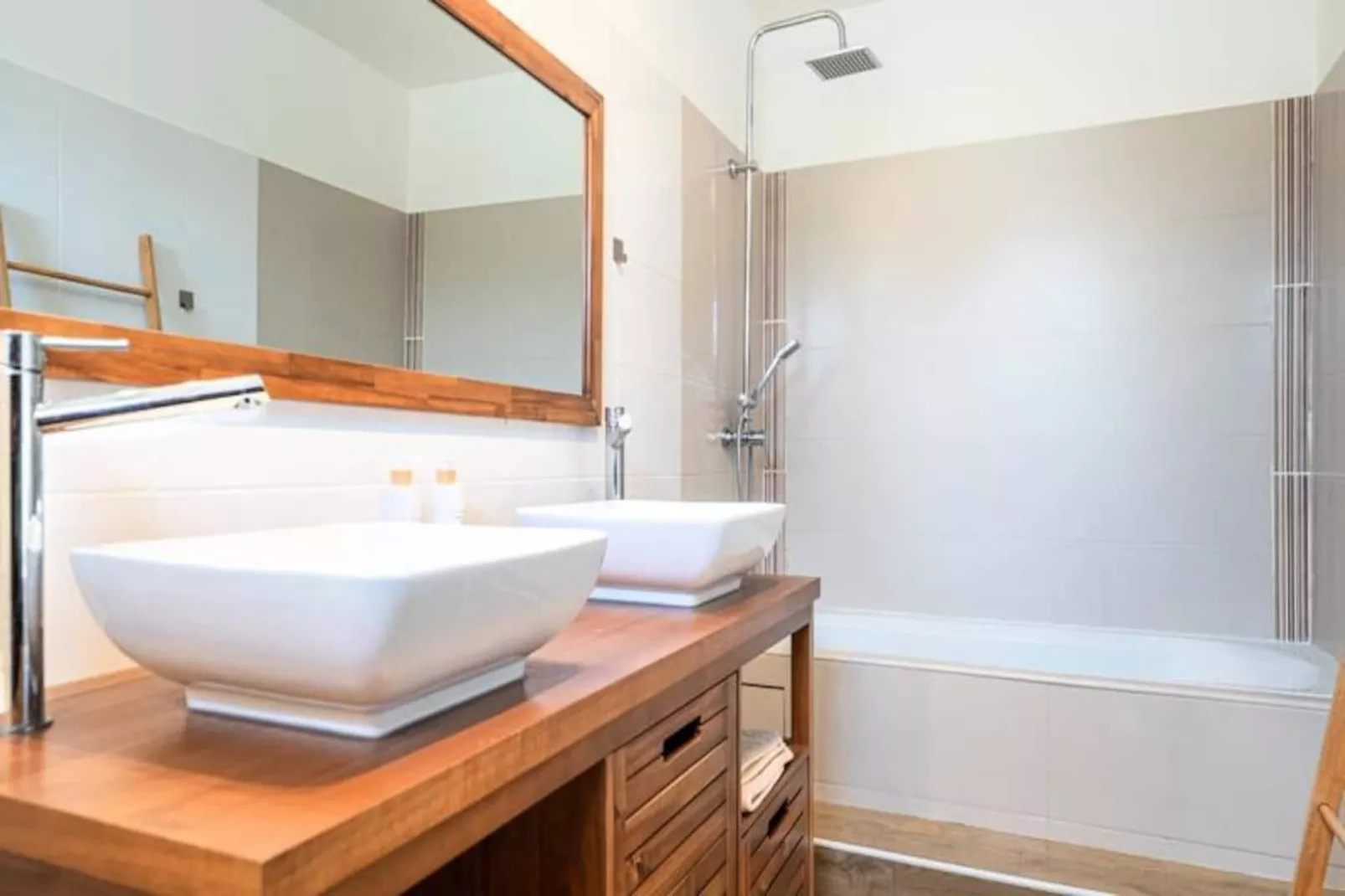 Villa Le Maroni-Niet-getagd