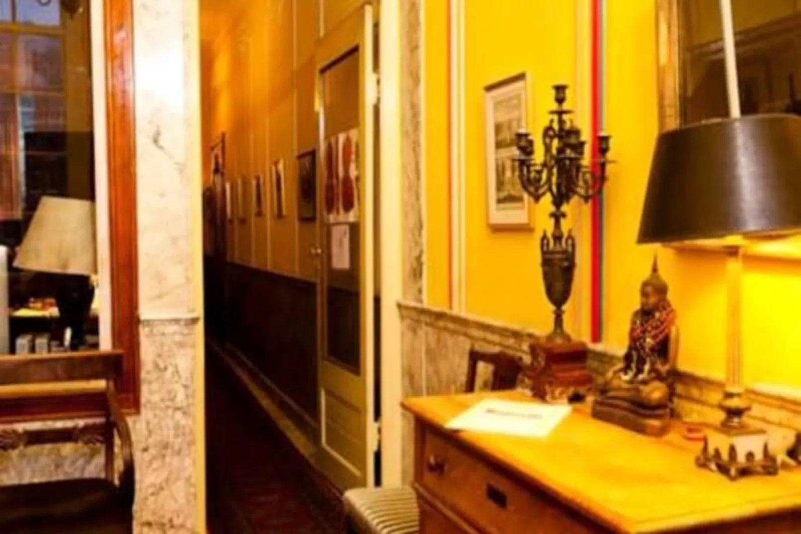 Classy Room 17th Century Canal House-Niet-getagd