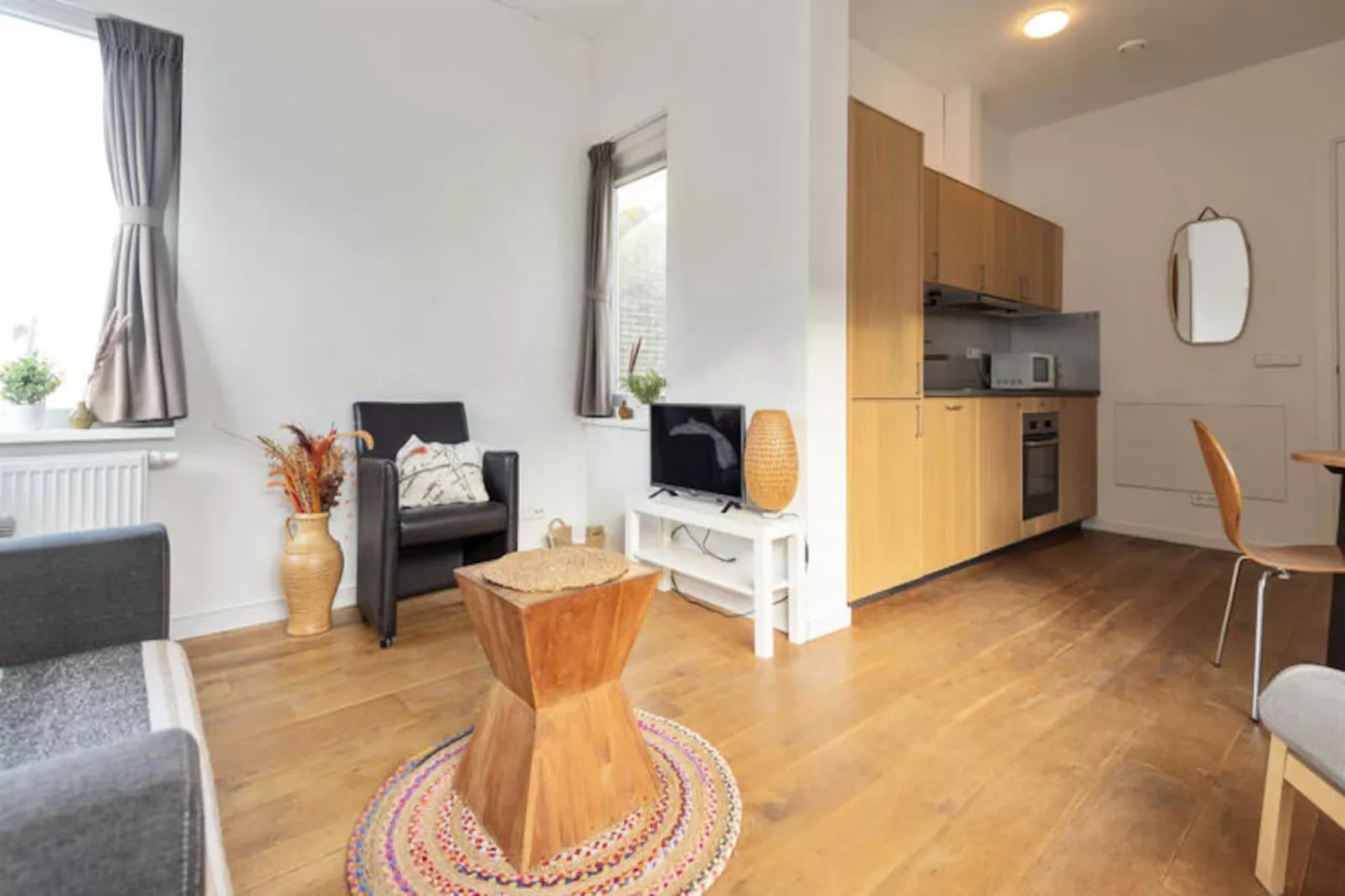 Isa Mae Apartment - Niet-getagd
