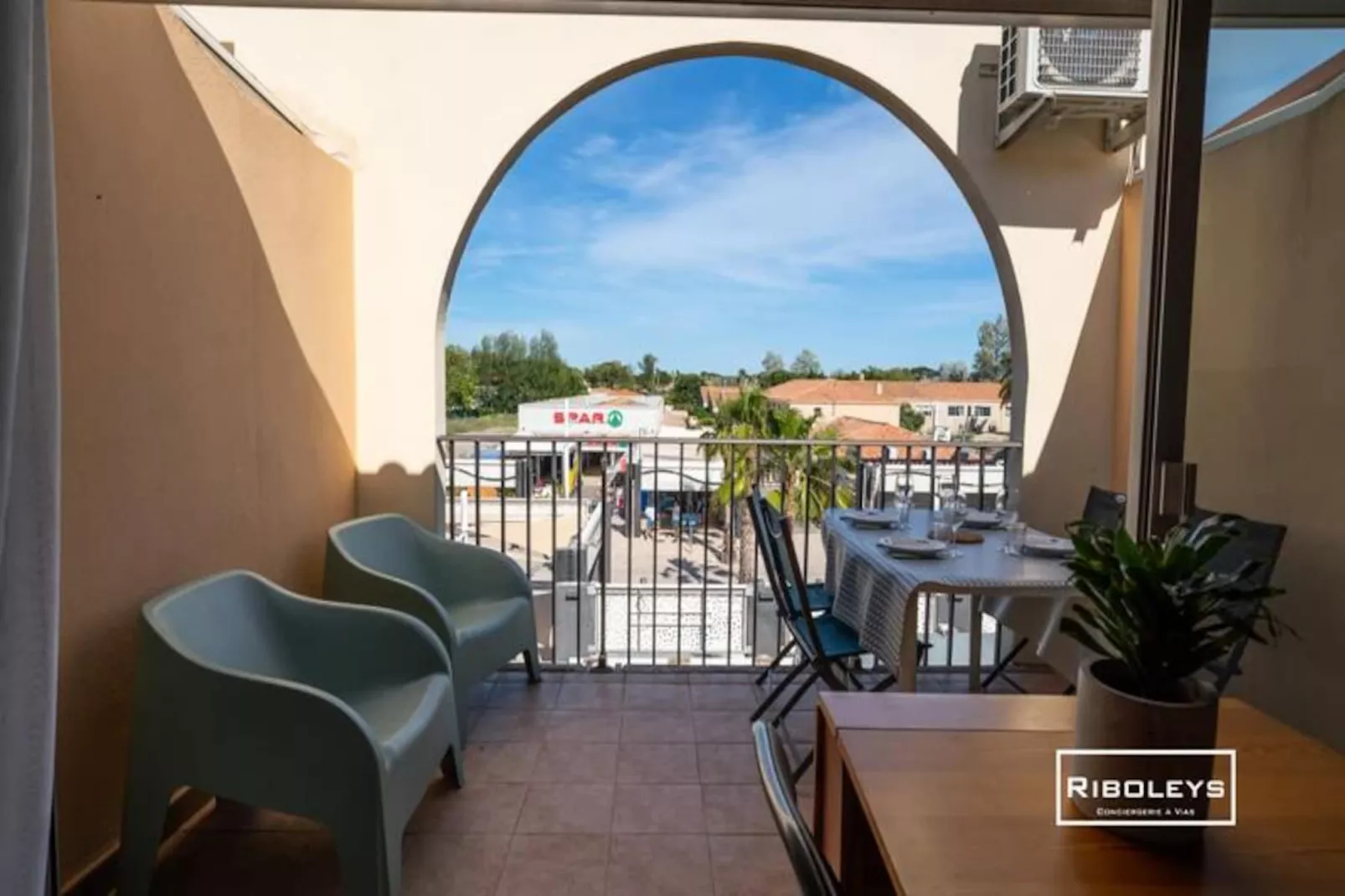 Appartement Climatis&eacute; &agrave; 100m De La Plage-Niet-getagd