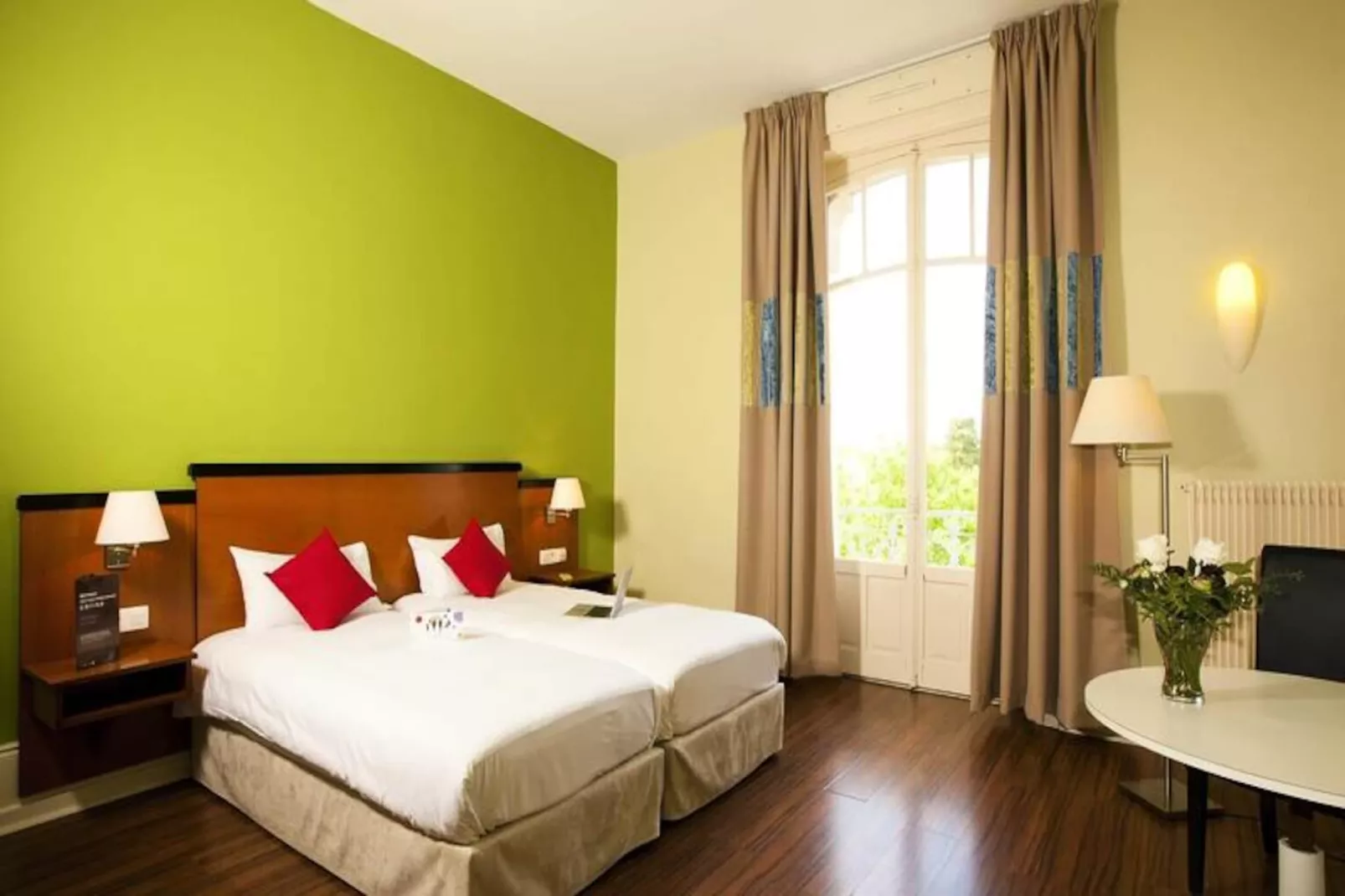 Résidence Garden & City Luxeuil-les-Bains - Le Métropole***-Niet-getagd