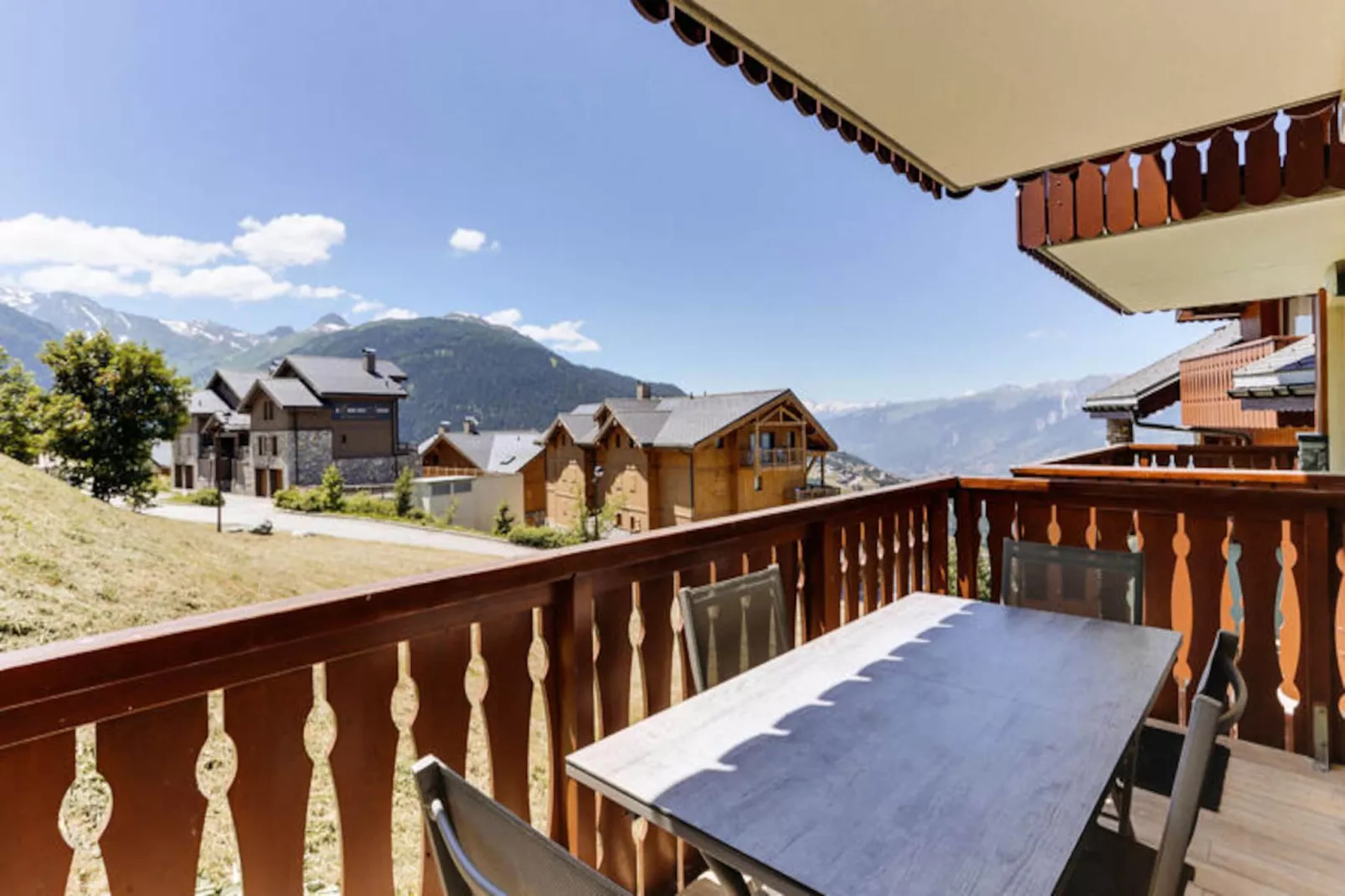 Résidence Tetras-Niet-getagd