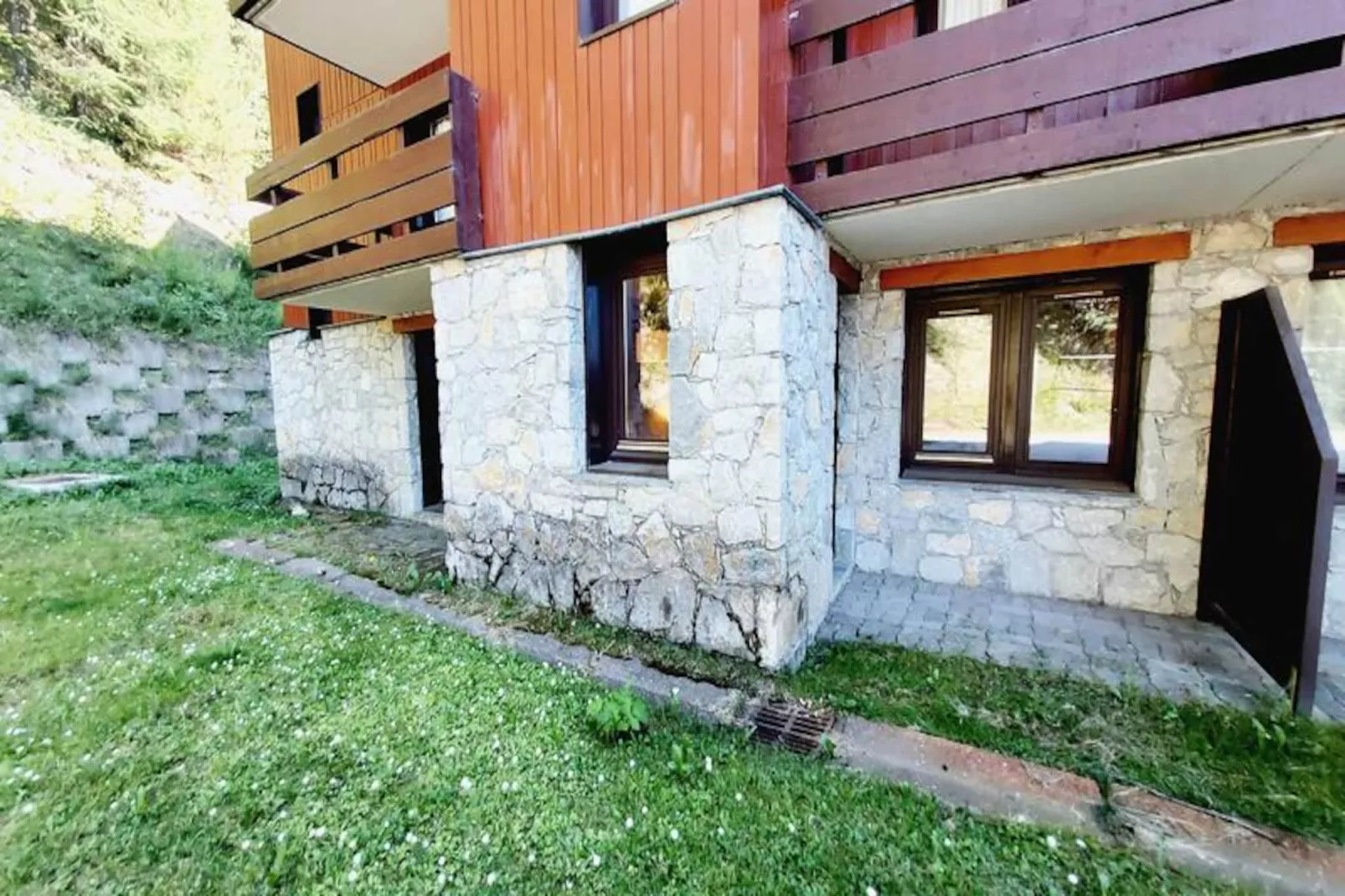 Résidence Silenes-Niet-getagd