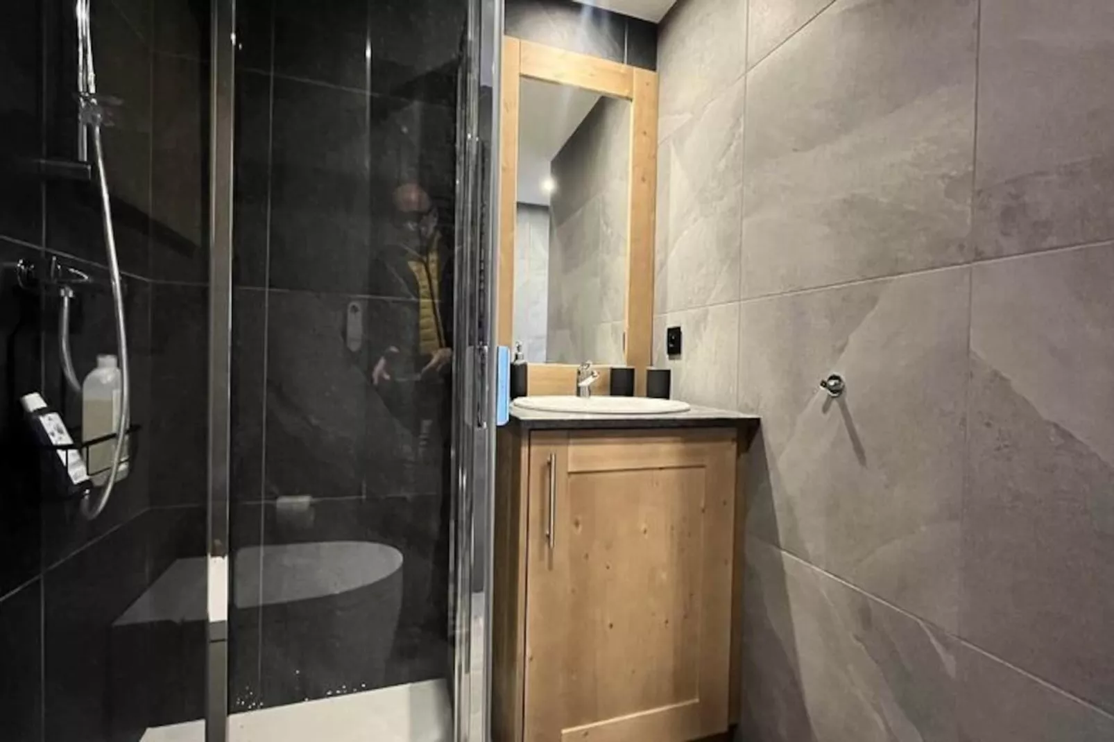 Résidence Manaka-Niet-getagd