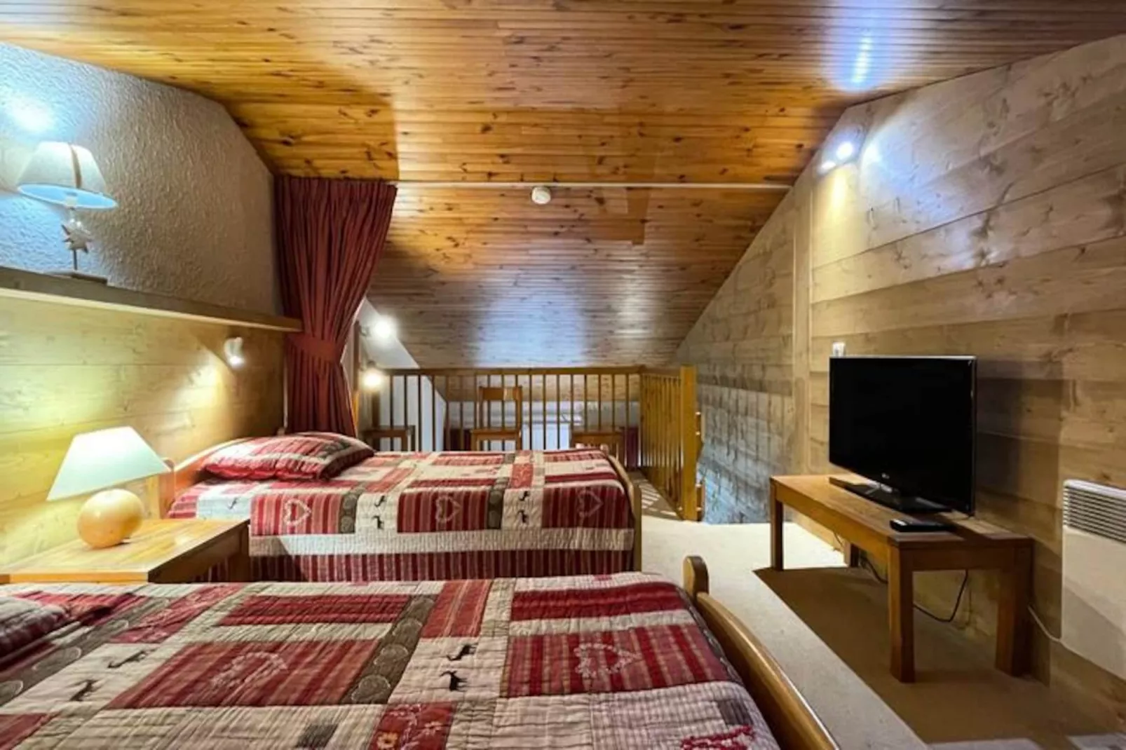 Résidence Pierrafort G-Niet-getagd