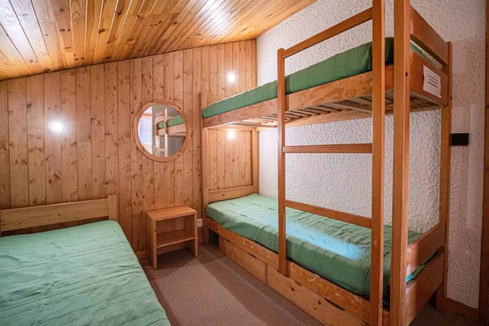 Résidence Morel G-Niet-getagd