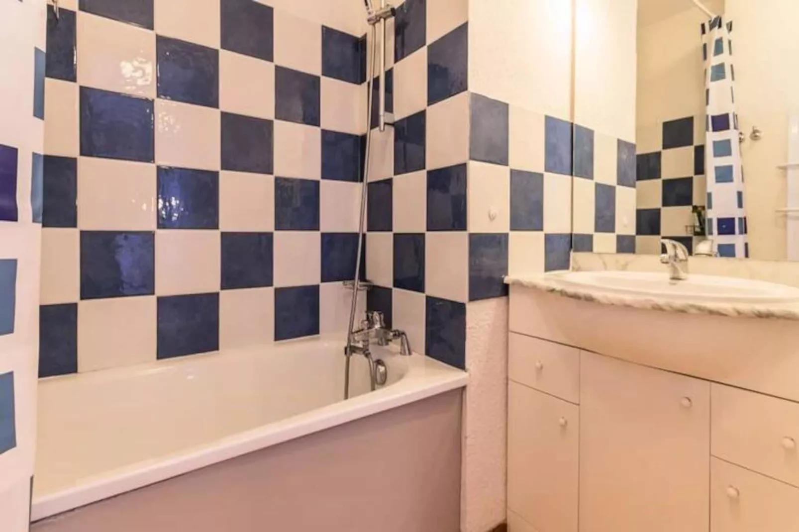 Résidence Pistes-Niet-getagd