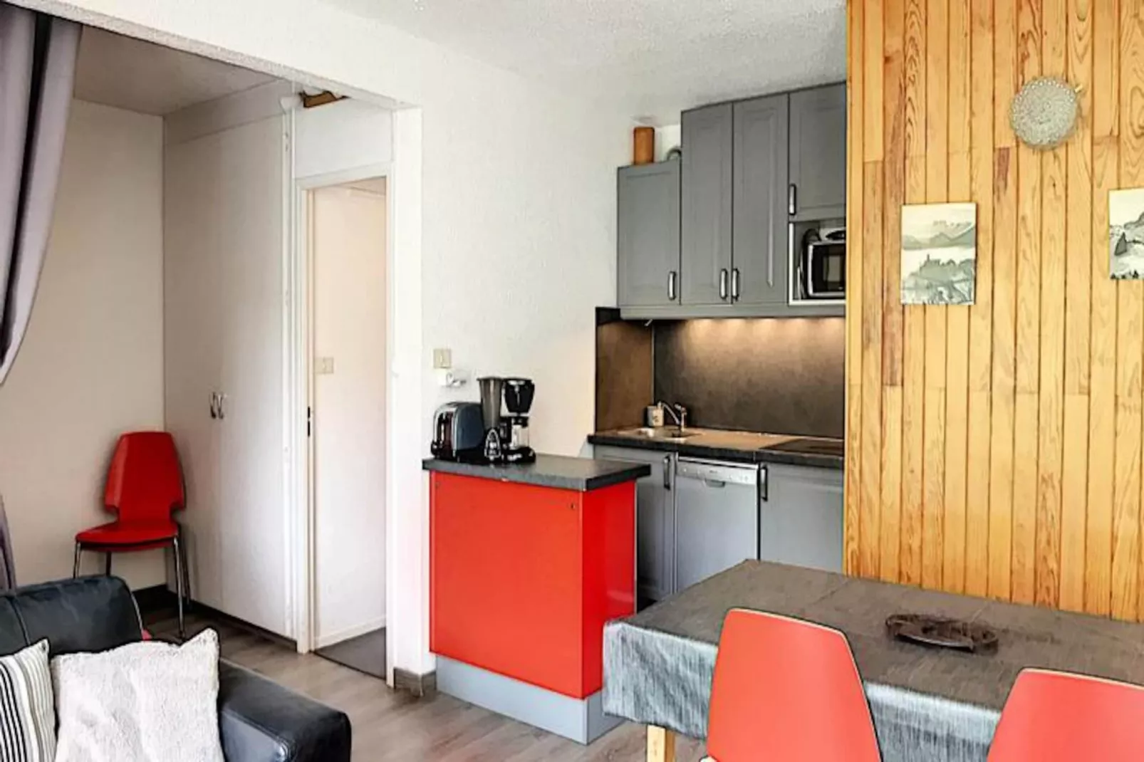 Résidence Baikonour-Niet-getagd