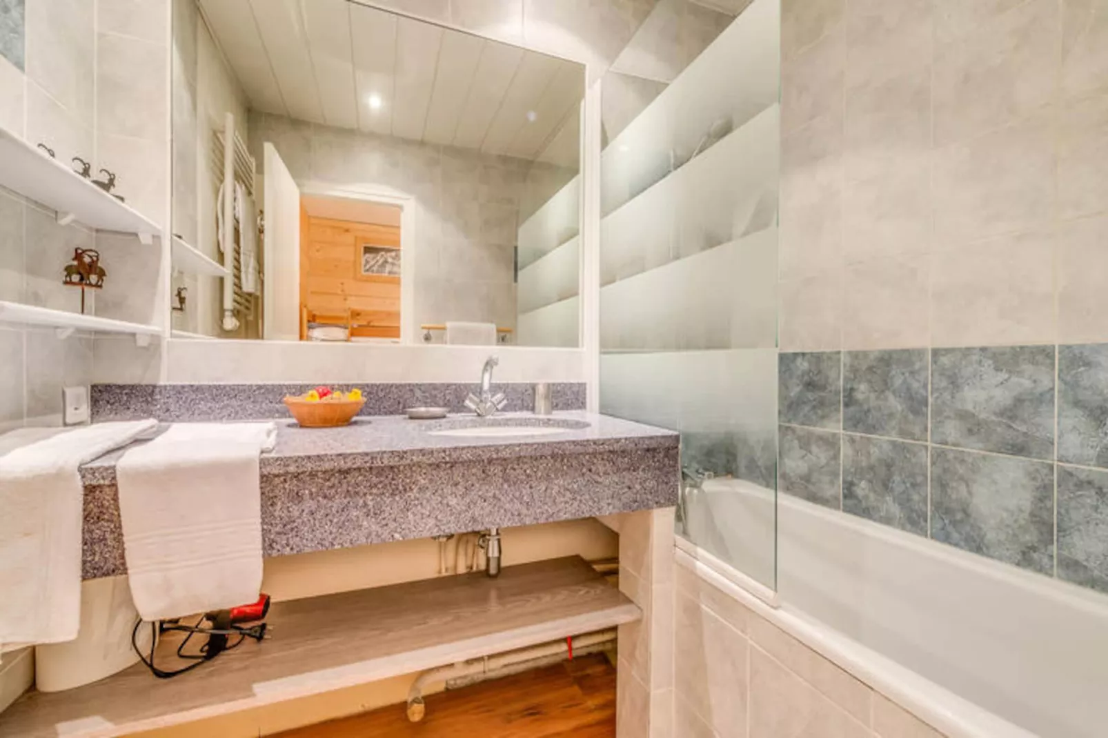 Résidence Bec Rouge-Niet-getagd