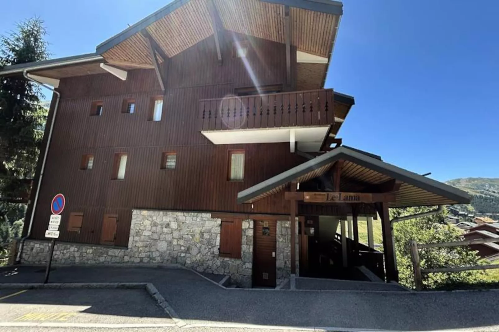 Résidence Lama-Niet-getagd