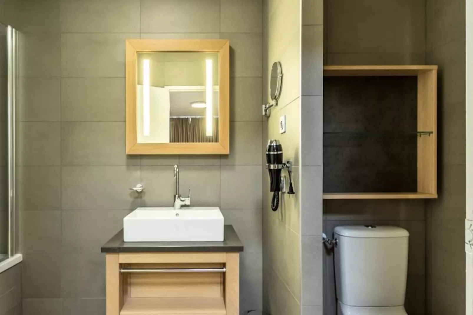 Résidence Les Monarques-Niet-getagd