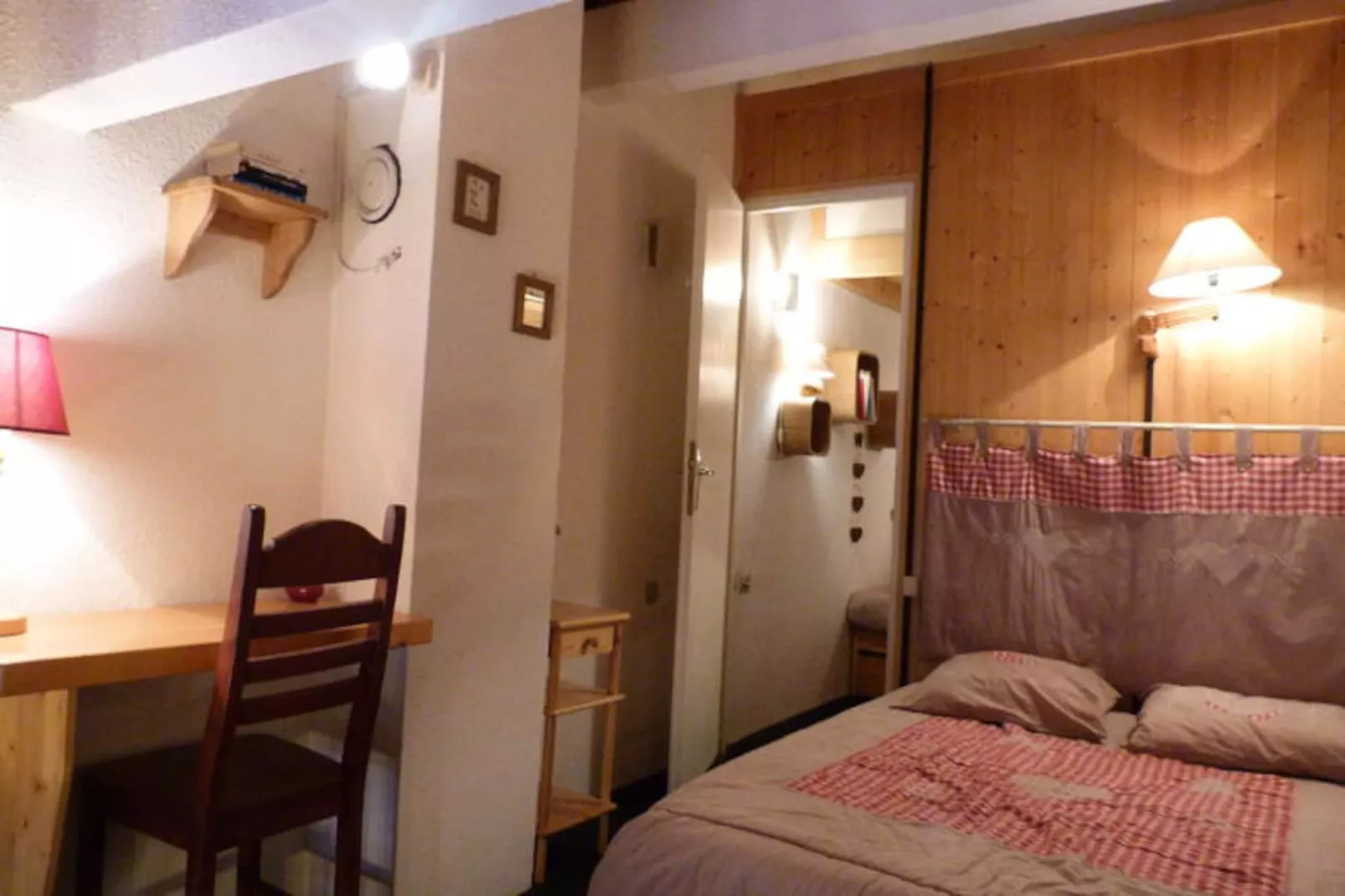 Résidence Archeboc-Niet-getagd