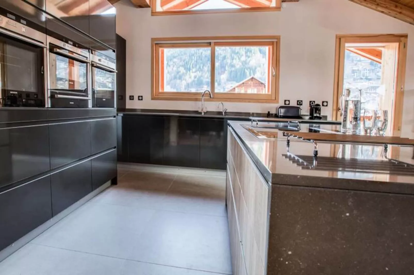 Résidence Les Roches Noires-Niet-getagd