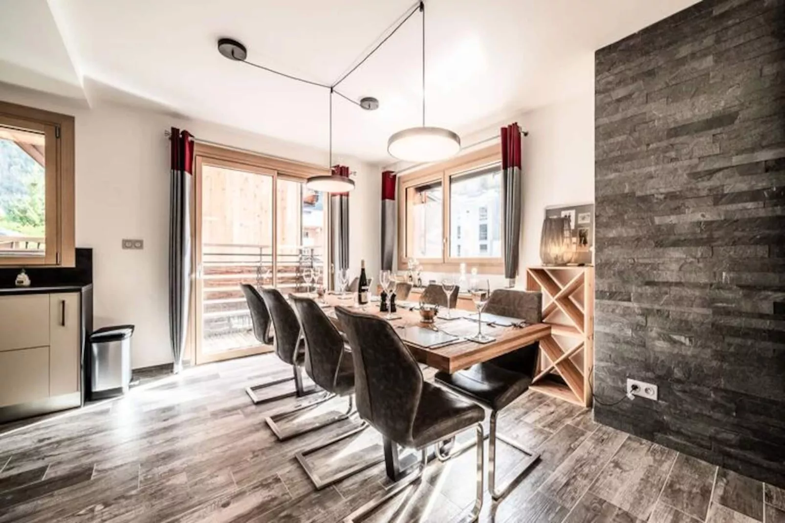 Résidence Les Portes Du Pleney-Niet-getagd