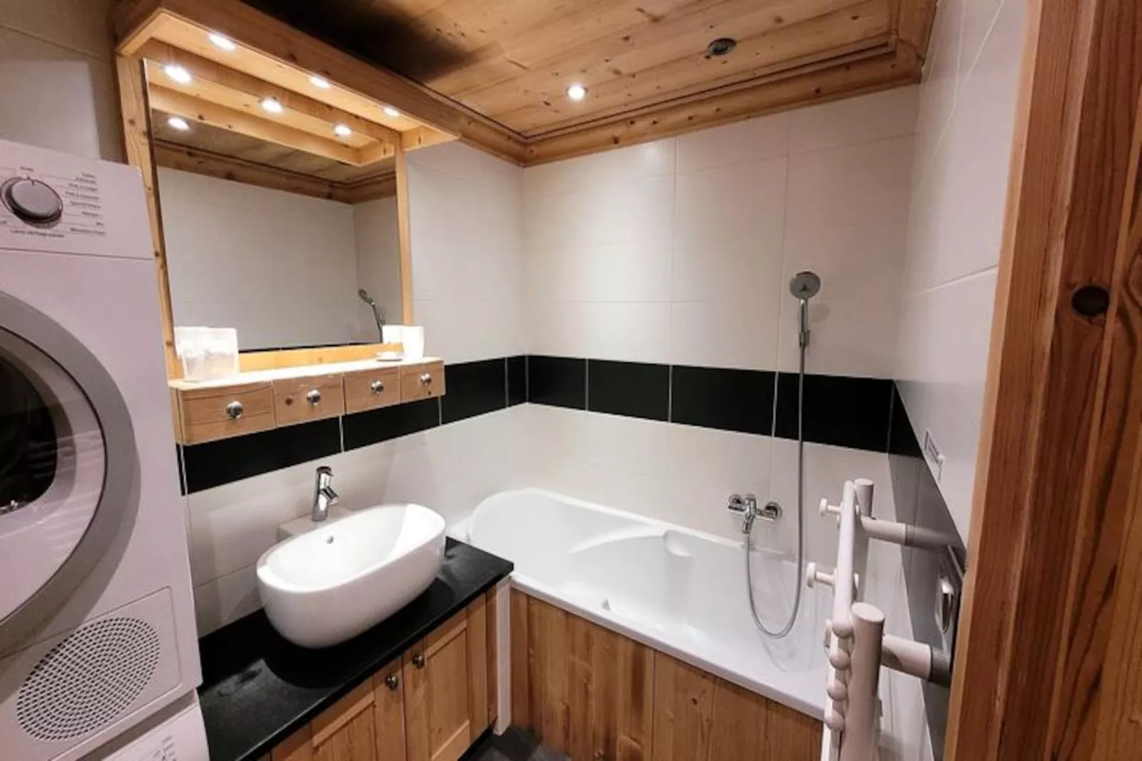 Résidence Mont Chery-Niet-getagd