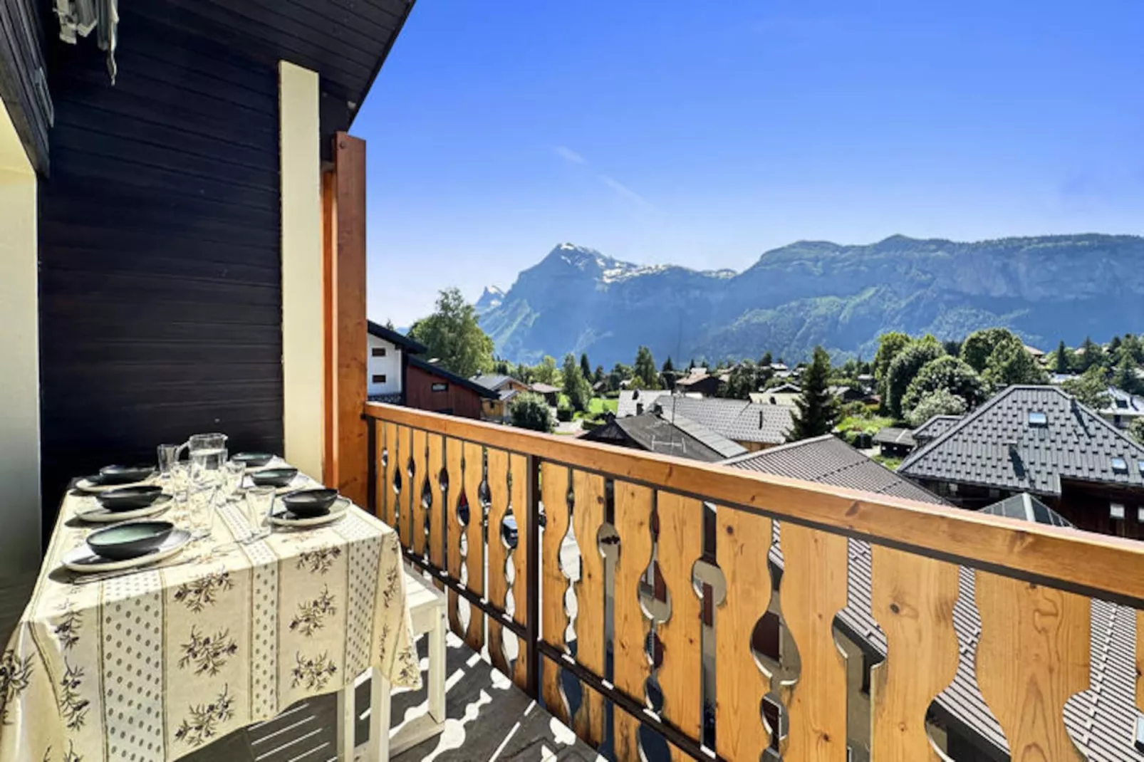 Appartements à Les Carroz-d'Arâches-Niet-getagd