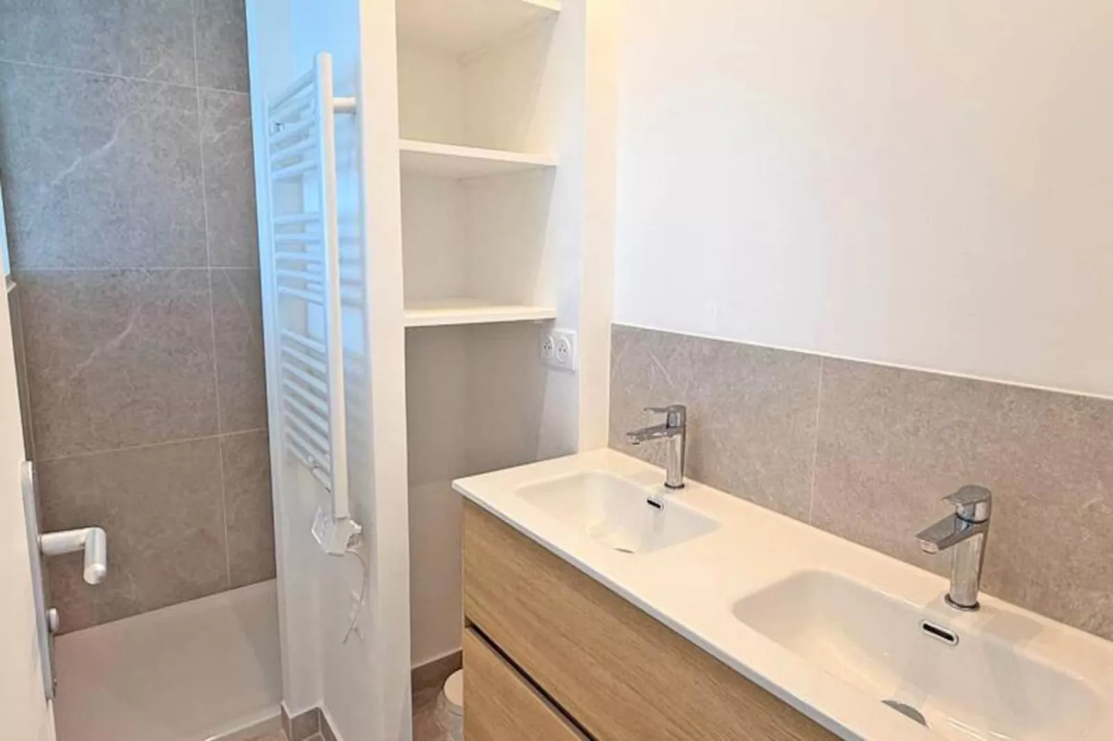 Résidence Monna Lisa-Niet-getagd