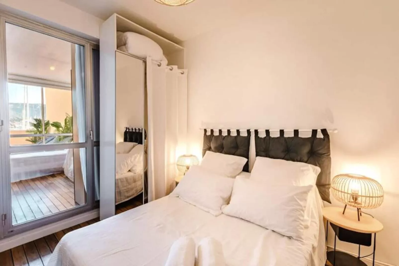 Résidence Superbe Appartement Sur Le Port De La Favi&egrave;re-Niet-getagd