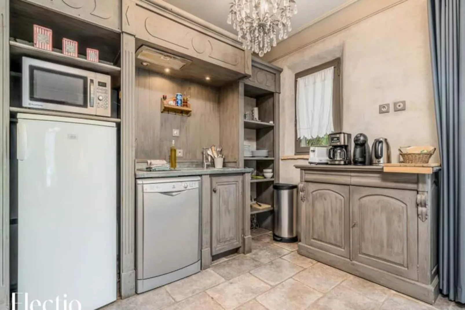 Loggia 1 Olivier | R&eacute;sidence Les Petitons-Niet-getagd