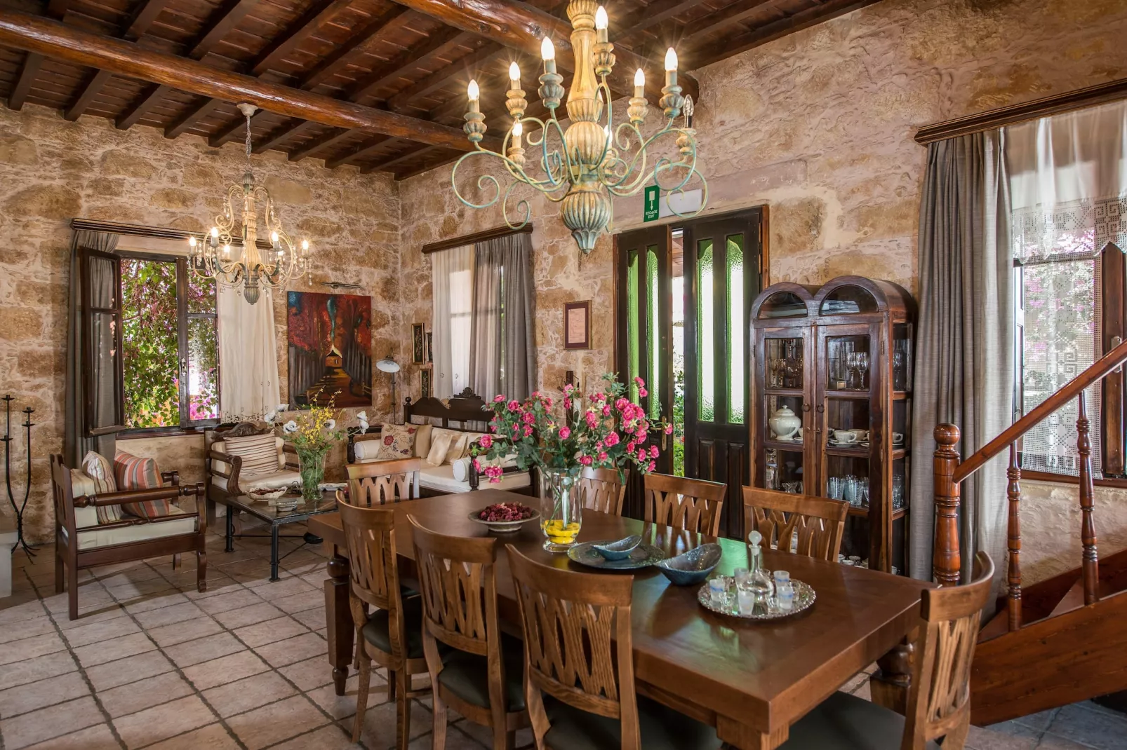 Villa Arhontariki 4prs-Eetkamer