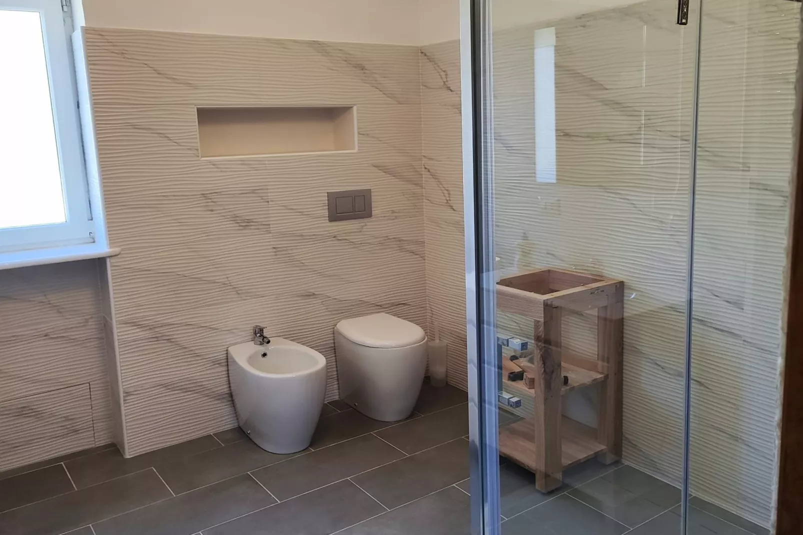 VILLA BIANCA-Badkamer