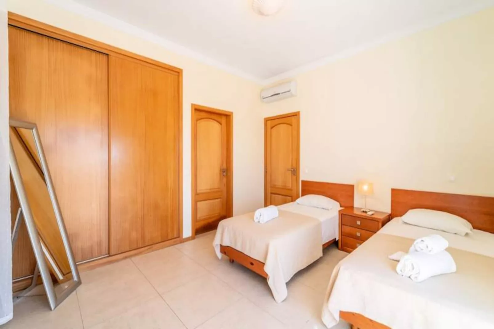 Maison à Guia-Niet-getagd