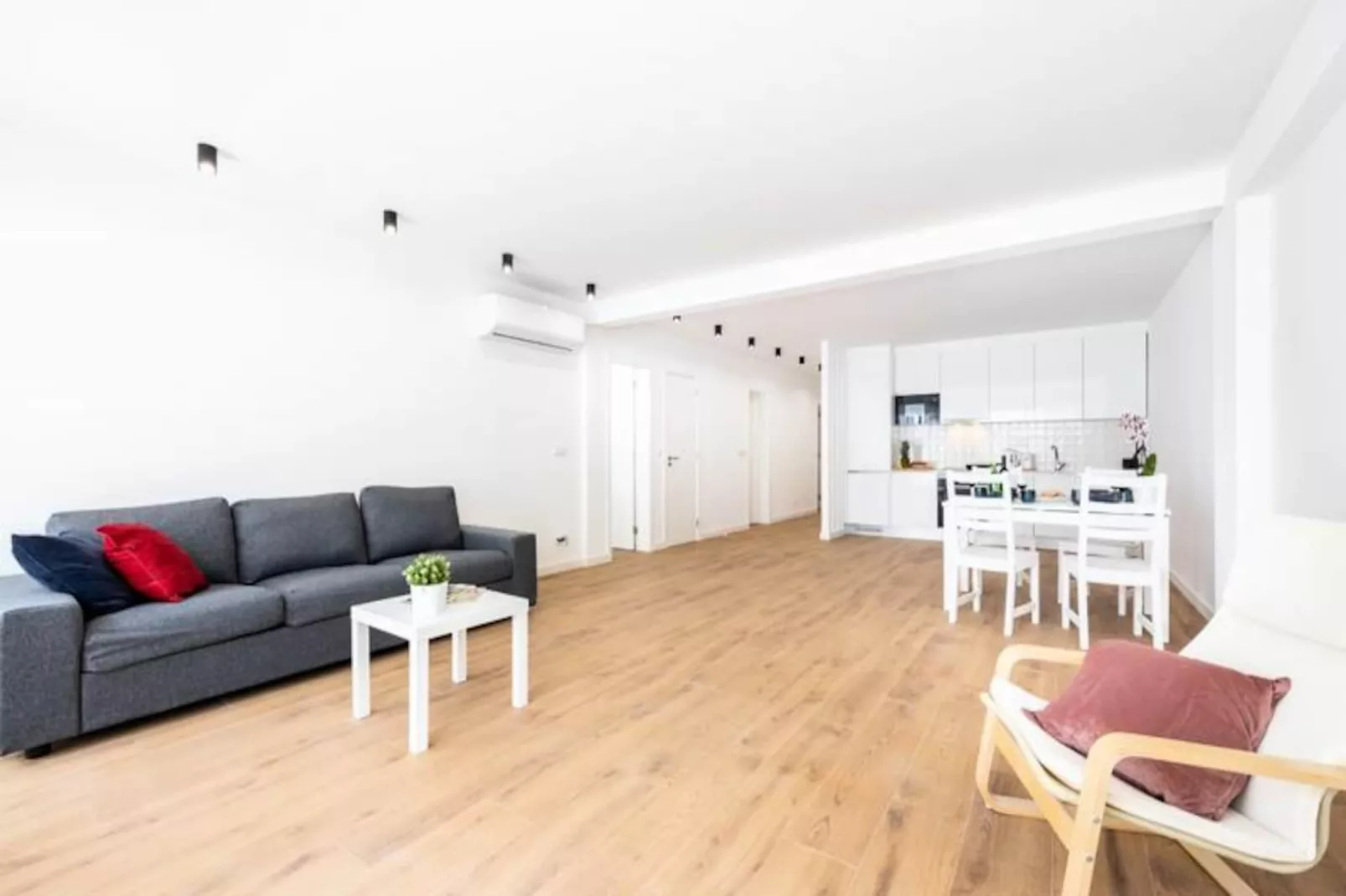 Alfamar In&ecirc;s Apartment-Niet-getagd