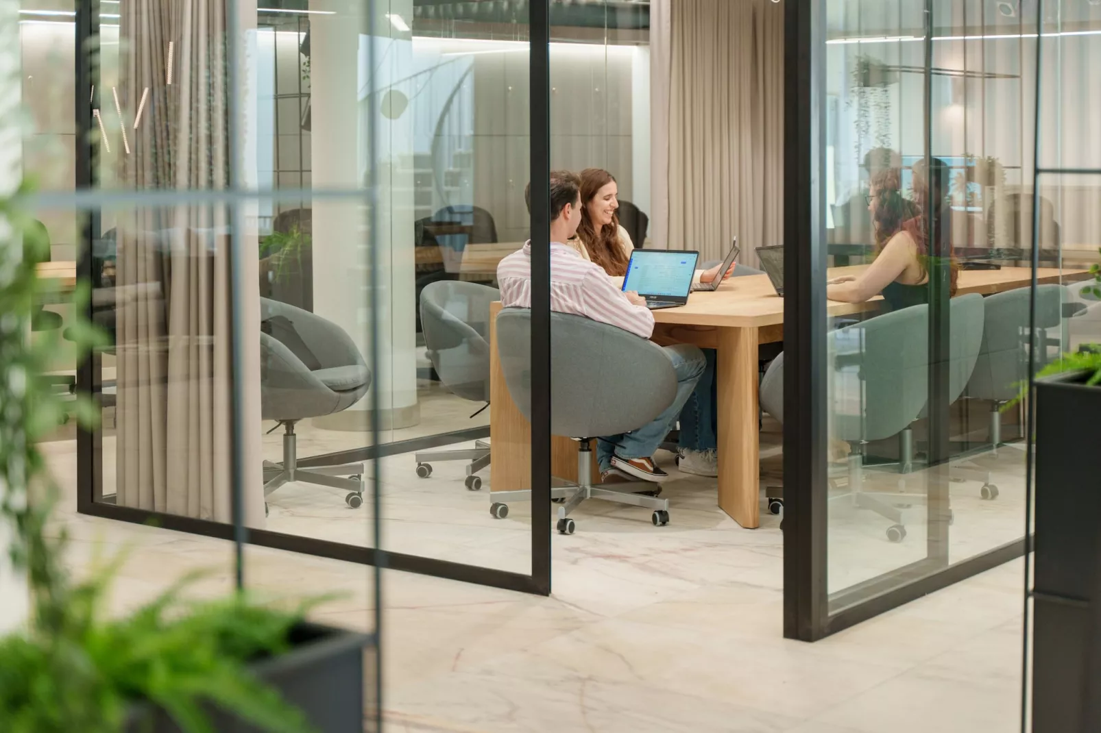 Feel Porto Firmeza Coworking & Flat 4.2-Eetkamer