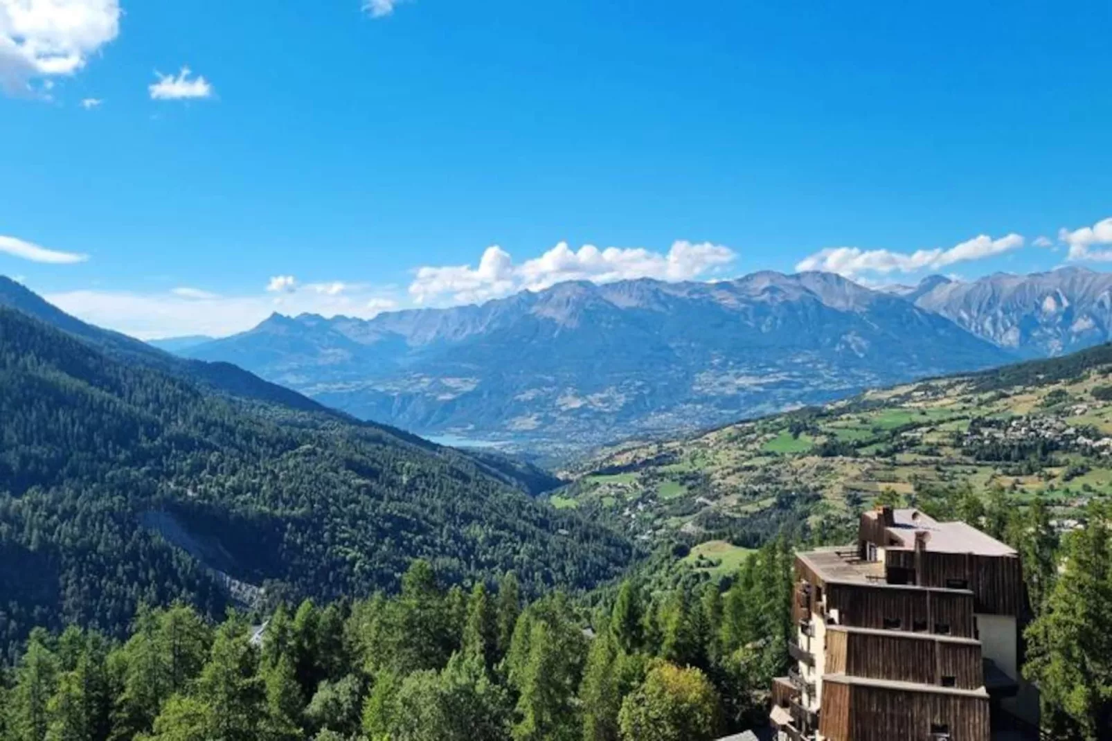 Résidence Les Carlines-Niet-getagd