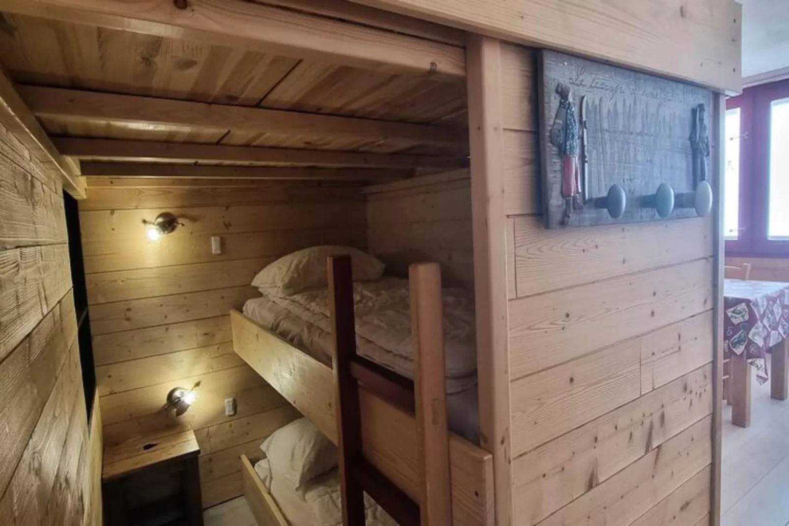 Résidence FlÈche-Niet-getagd