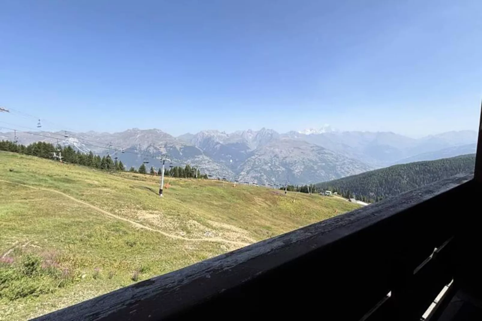 Résidence Les Hauts Bois-Niet-getagd