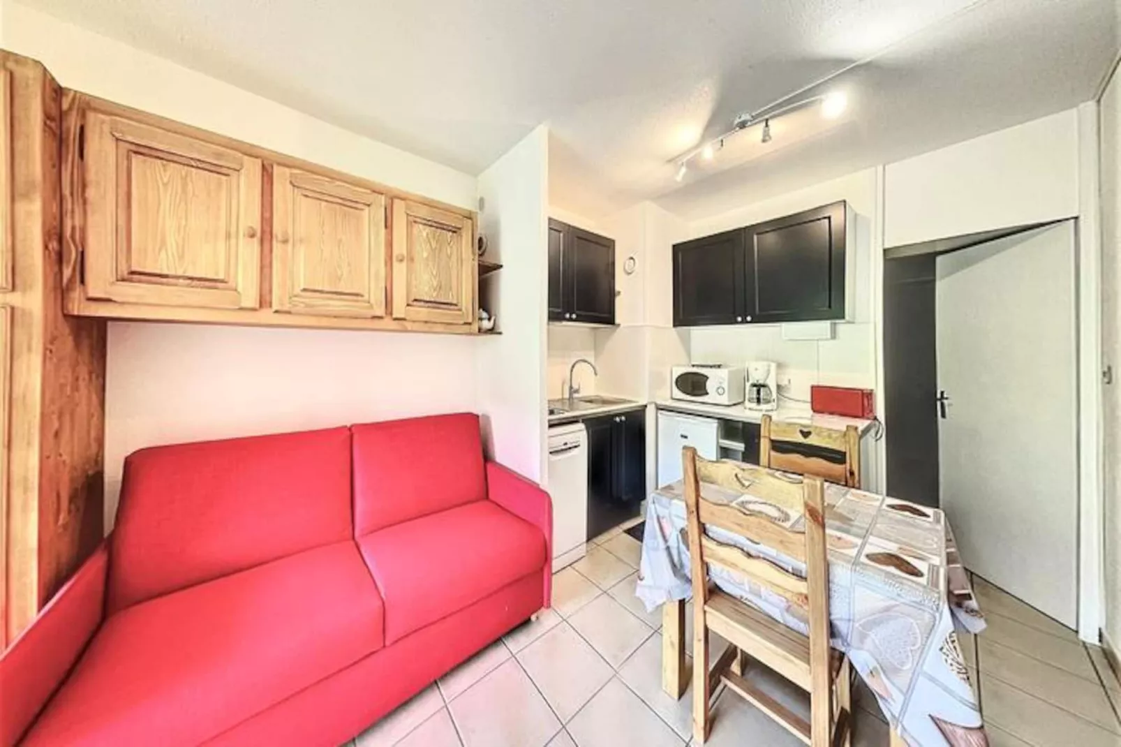 Résidence Cosmos-Niet-getagd