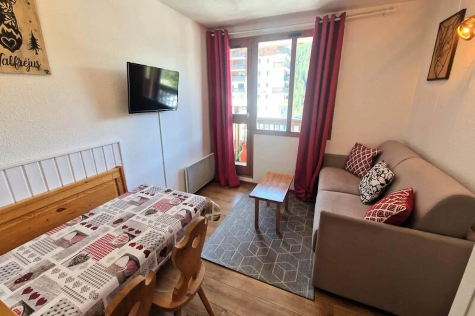 Résidence Melezets 2-Niet-getagd