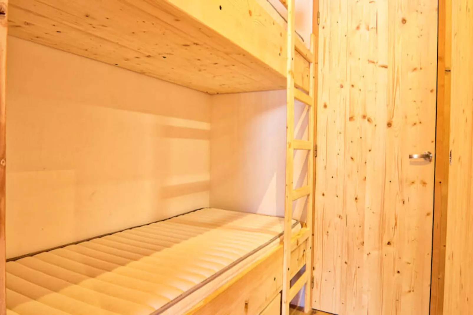 Résidence L'edelweiss-planay-Niet-getagd