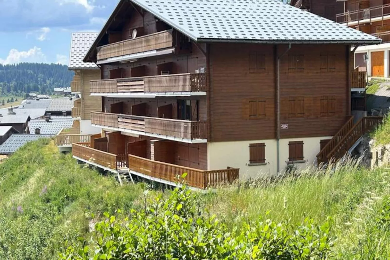 Résidence Chantoiseau-Niet-getagd