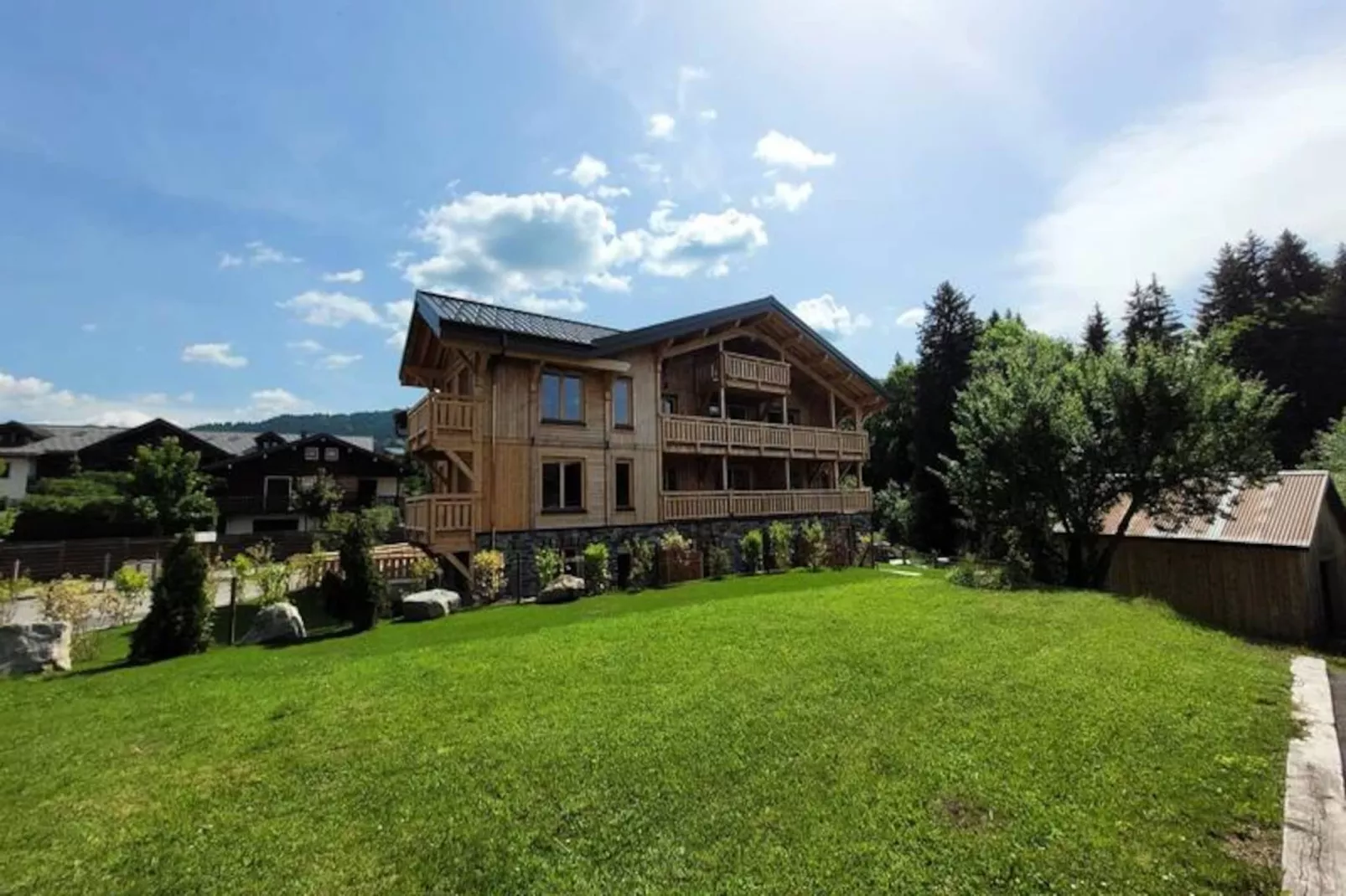 Résidence Le Clos D'arsene-Niet-getagd