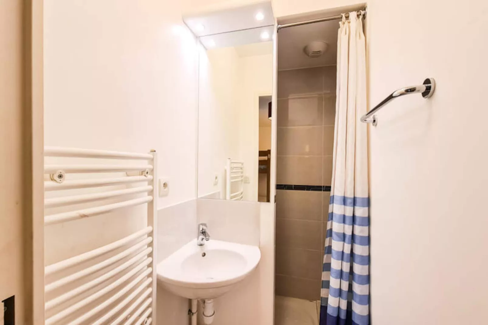 Résidence Les Pleiades-Niet-getagd