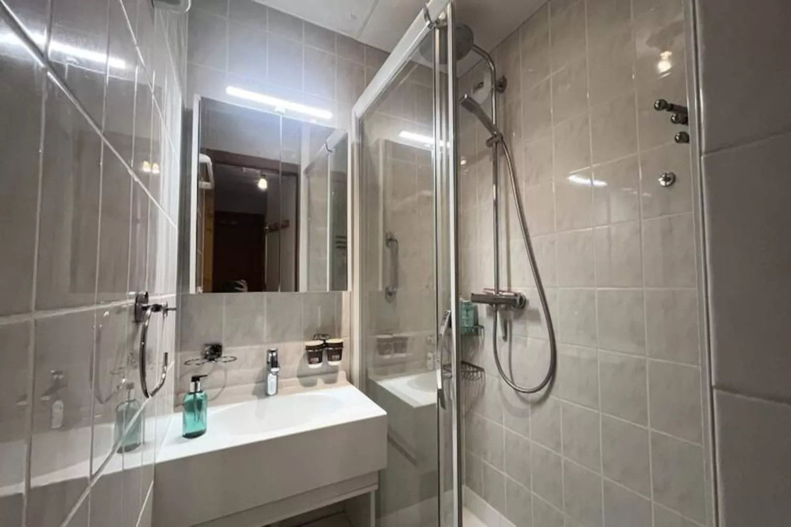 Résidence Les Violettes-Niet-getagd