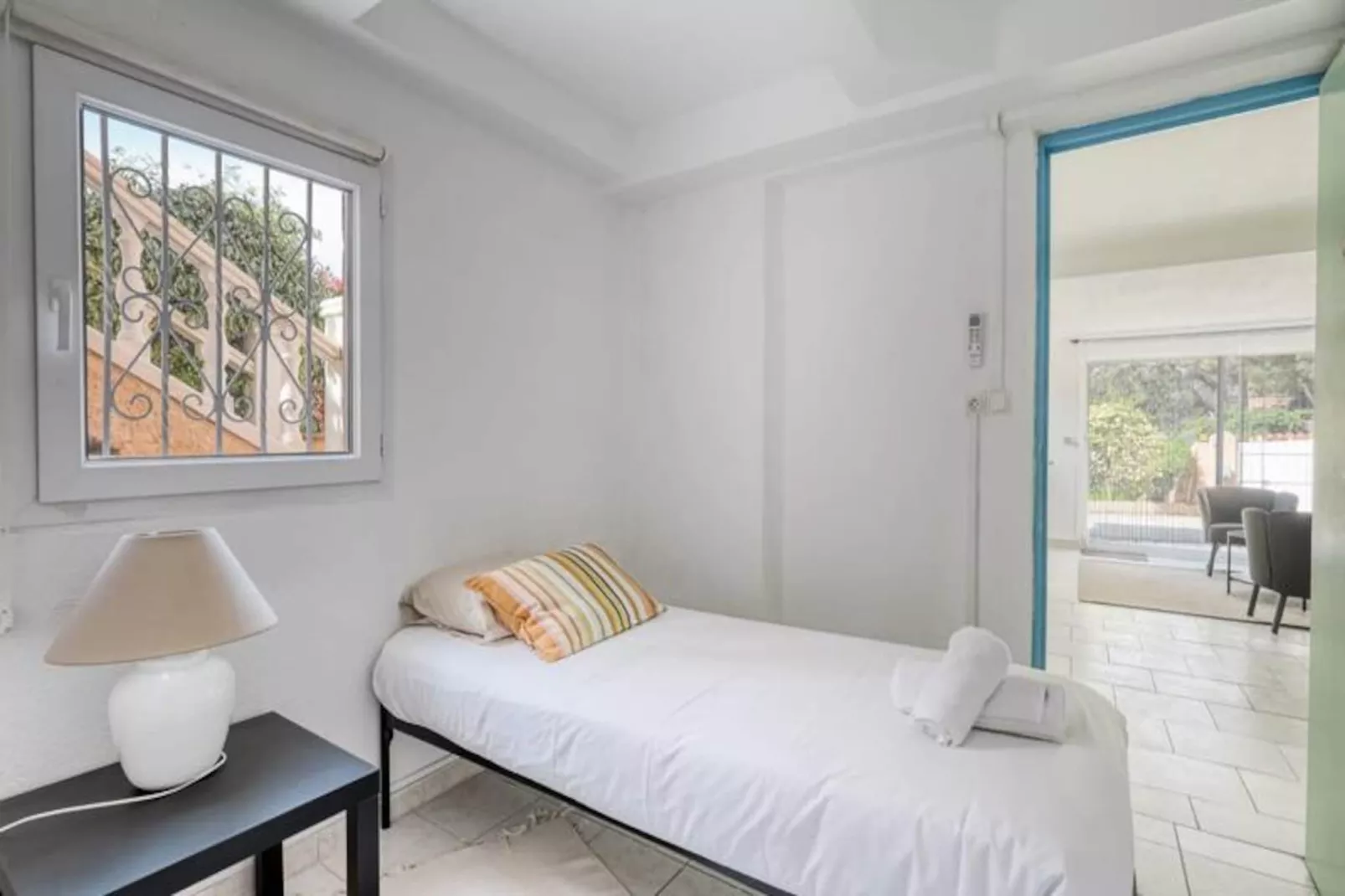 Résidence Vacances En Famille: Maison Avec Piscine & Vue Mer-Niet-getagd