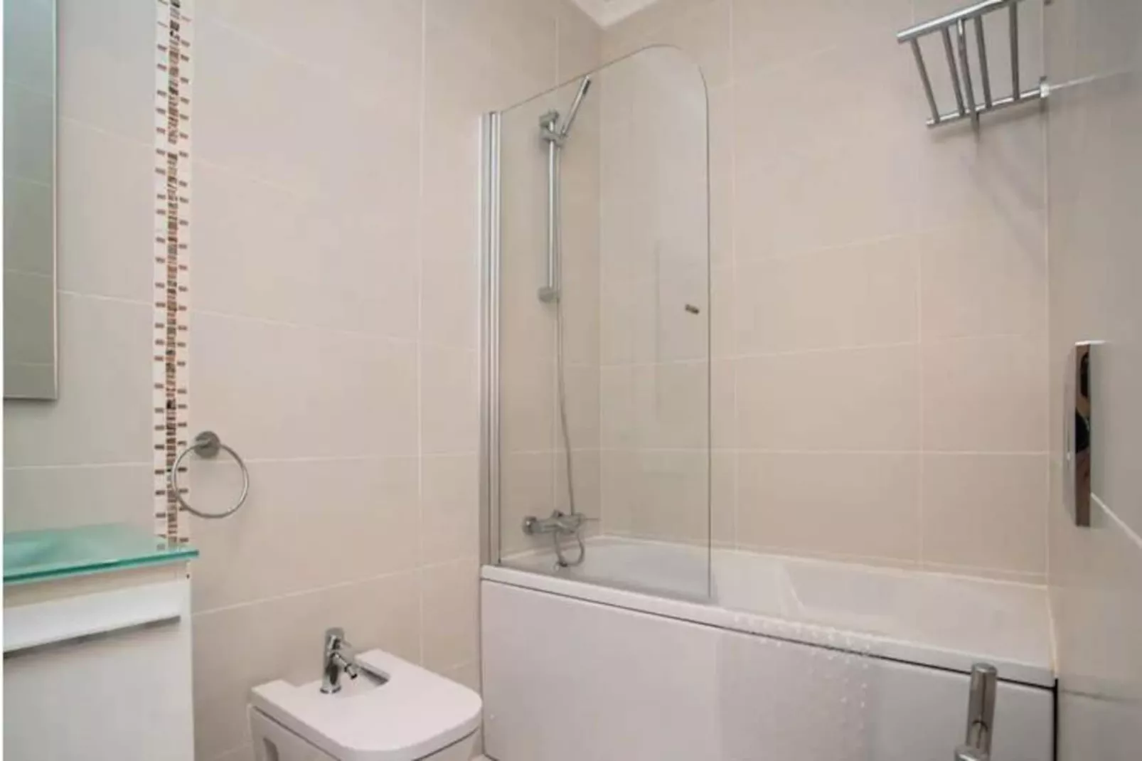 Central Modern 2-bed Apartment Arma&ccedil;&atilde;o De Pera-Niet-getagd