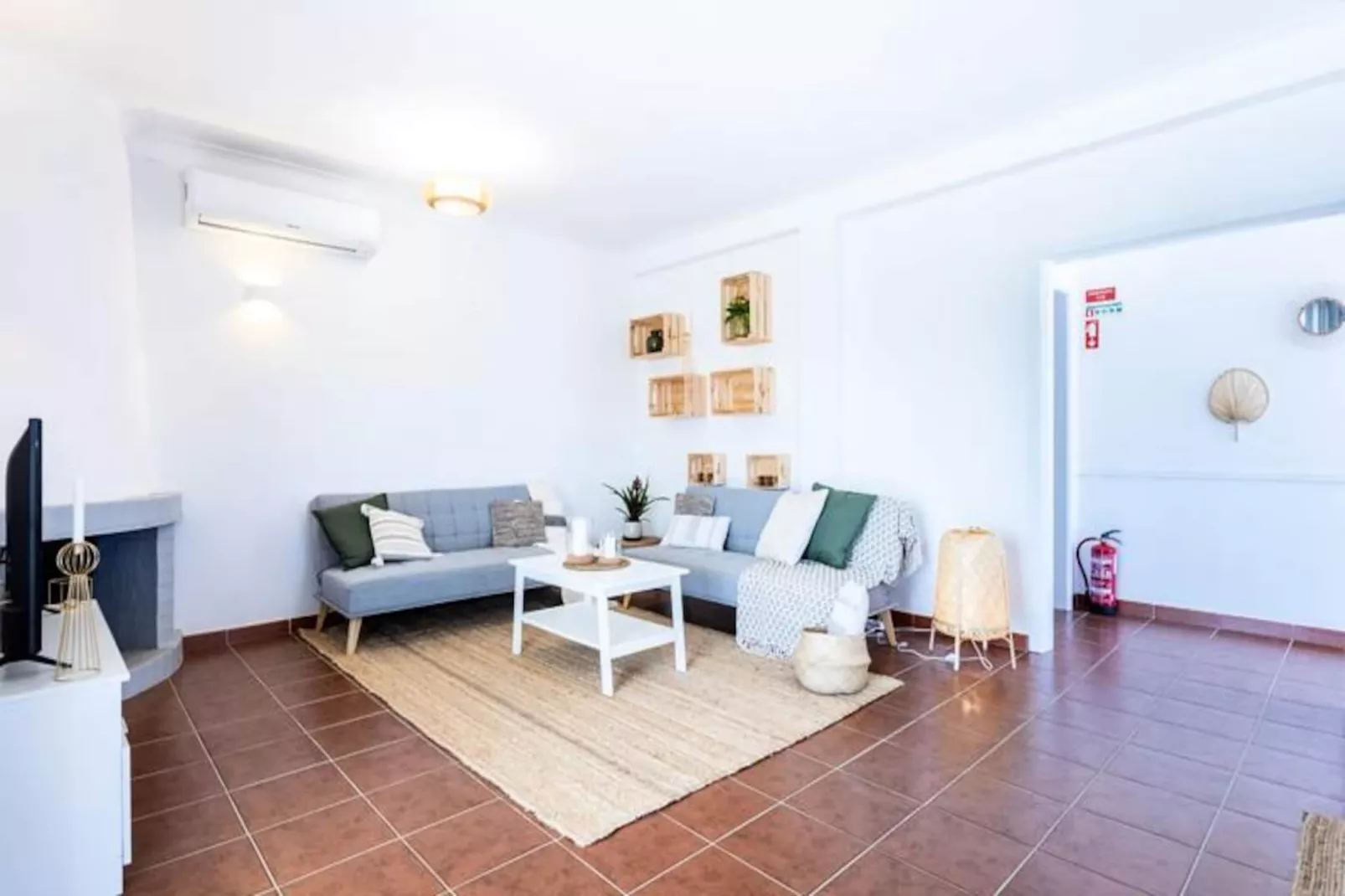 Olive House-Niet-getagd