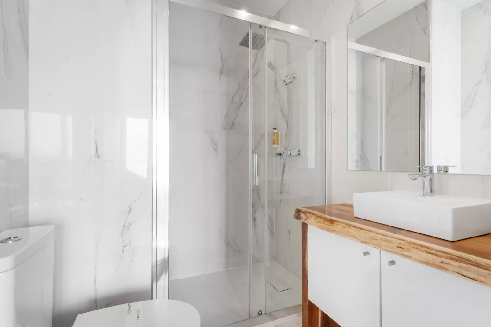 Feel Porto Lapa Collection Flat 2.1-Badkamer